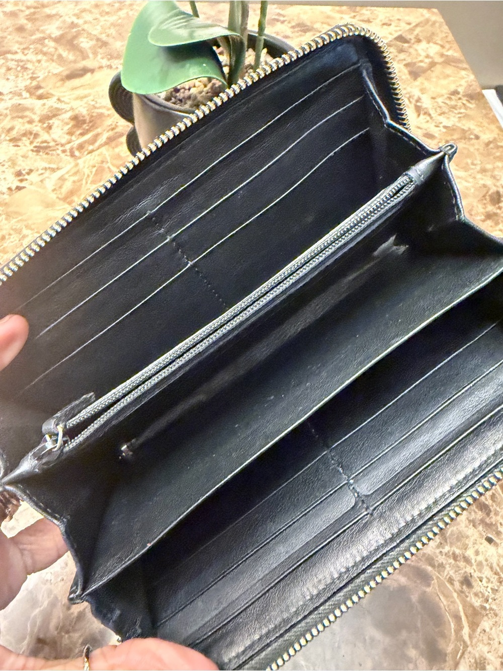 GUCCI Guccissima Leather Wallet & Box - Picture 9 of 12